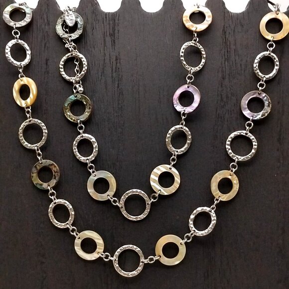 Long Lia Sophia Abalone and Silver-tone Loop Chain Necklace - Picture 10 of 15